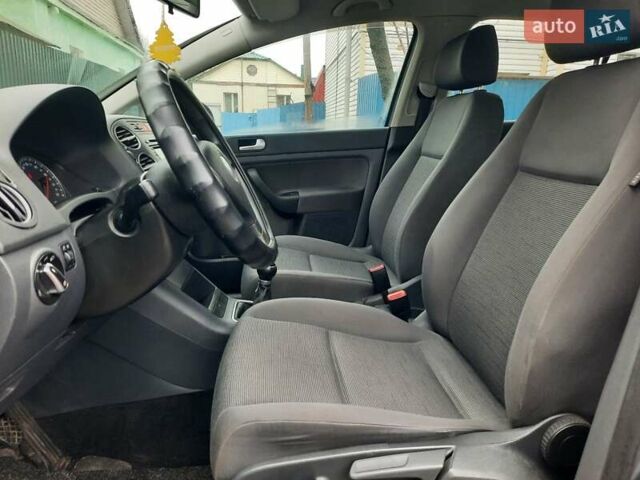 Сірий Фольксваген Golf Plus, об'ємом двигуна 1.6 л та пробігом 213 тис. км за 6750 $, фото 20 на Automoto.ua