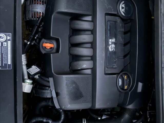 Серый Фольксваген Гольф Плюс, объемом двигателя 1.6 л и пробегом 202 тыс. км за 4499 $, фото 14 на Automoto.ua