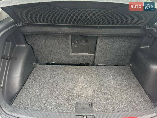 Серый Фольксваген Гольф Плюс, объемом двигателя 1.6 л и пробегом 250 тыс. км за 5300 $, фото 7 на Automoto.ua