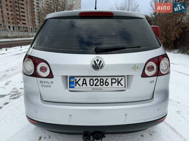 Сірий Фольксваген Golf Plus, об'ємом двигуна 1.6 л та пробігом 212 тис. км за 6800 $, фото 6 на Automoto.ua