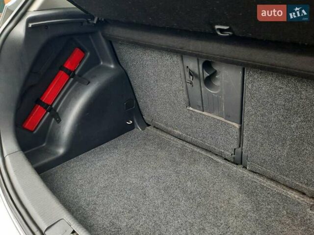 Сірий Фольксваген Golf Plus, об'ємом двигуна 1.6 л та пробігом 213 тис. км за 6750 $, фото 84 на Automoto.ua