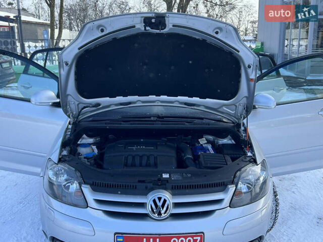 Серый Фольксваген Гольф Плюс, объемом двигателя 1.6 л и пробегом 199 тыс. км за 5999 $, фото 61 на Automoto.ua