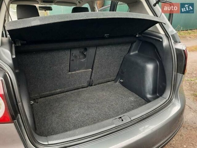 Сірий Фольксваген Golf Plus, об'ємом двигуна 1.6 л та пробігом 213 тис. км за 6750 $, фото 85 на Automoto.ua