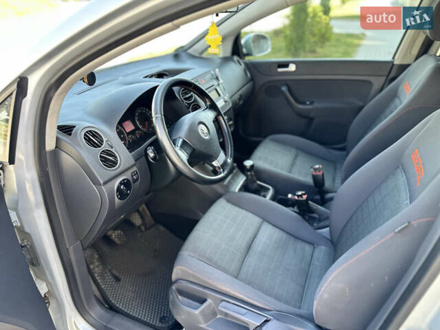 Сірий Фольксваген Golf Plus, об'ємом двигуна 1.6 л та пробігом 167 тис. км за 5950 $, фото 16 на Automoto.ua