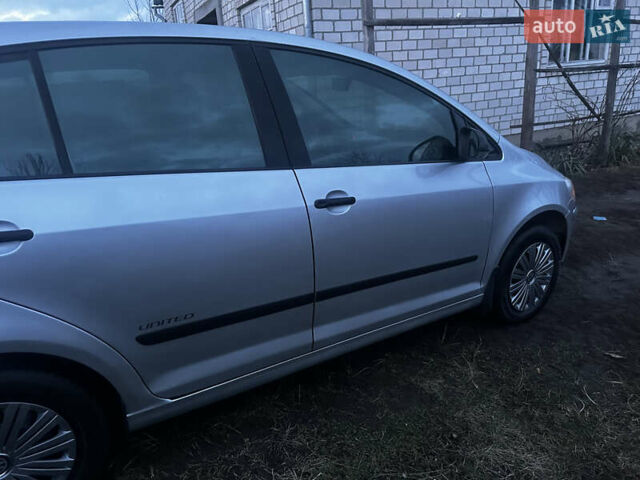 Сірий Фольксваген Golf Plus, об'ємом двигуна 1.6 л та пробігом 279 тис. км за 7100 $, фото 18 на Automoto.ua