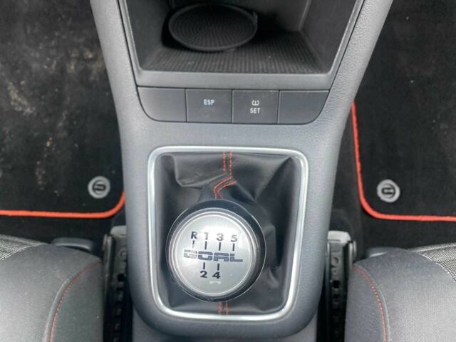 Серый Фольксваген Гольф Плюс, объемом двигателя 1.9 л и пробегом 216 тыс. км за 2950 $, фото 19 на Automoto.ua