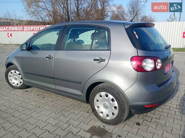 Сірий Фольксваген Golf Plus, об'ємом двигуна 1.6 л та пробігом 206 тис. км за 5700 $, фото 4 на Automoto.ua
