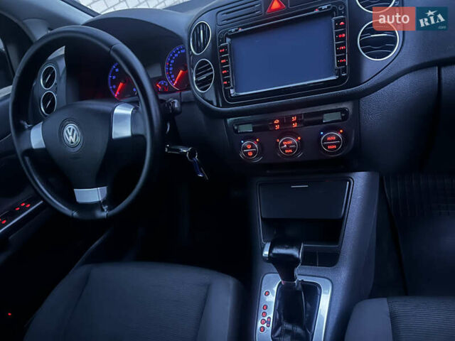 Сірий Фольксваген Golf Plus, об'ємом двигуна 1.6 л та пробігом 279 тис. км за 7100 $, фото 15 на Automoto.ua