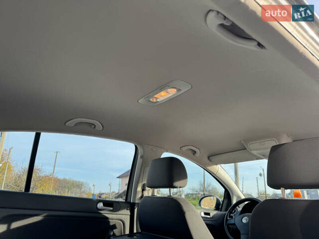 Серый Фольксваген Гольф Плюс, объемом двигателя 1.4 л и пробегом 174 тыс. км за 5650 $, фото 15 на Automoto.ua