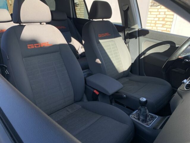 Серый Фольксваген Гольф Плюс, объемом двигателя 2 л и пробегом 292 тыс. км за 7350 $, фото 7 на Automoto.ua