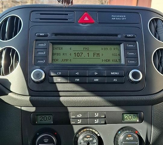 Сірий Фольксваген Golf Plus, об'ємом двигуна 1.6 л та пробігом 202 тис. км за 6599 $, фото 91 на Automoto.ua
