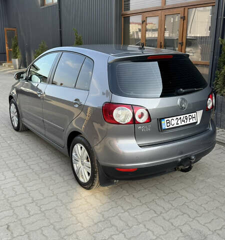 Сірий Фольксваген Golf Plus, об'ємом двигуна 1.97 л та пробігом 247 тис. км за 8900 $, фото 4 на Automoto.ua