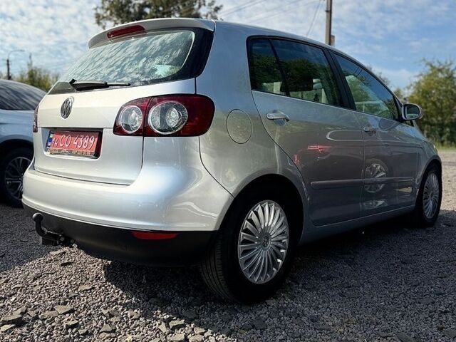 Сірий Фольксваген Golf Plus, об'ємом двигуна 1.6 л та пробігом 247 тис. км за 5450 $, фото 4 на Automoto.ua