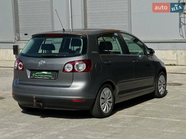 Серый Фольксваген Гольф Плюс, объемом двигателя 1.39 л и пробегом 212 тыс. км за 4990 $, фото 7 на Automoto.ua