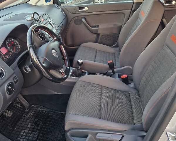 Сірий Фольксваген Golf Plus, об'ємом двигуна 1.4 л та пробігом 202 тис. км за 5600 $, фото 9 на Automoto.ua