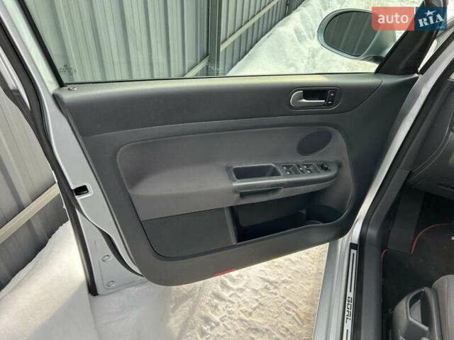 Сірий Фольксваген Golf Plus, об'ємом двигуна 1.6 л та пробігом 134 тис. км за 6950 $, фото 9 на Automoto.ua