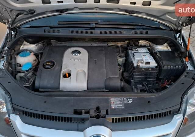 Серый Фольксваген Гольф Плюс, объемом двигателя 1.6 л и пробегом 201 тыс. км за 6599 $, фото 26 на Automoto.ua