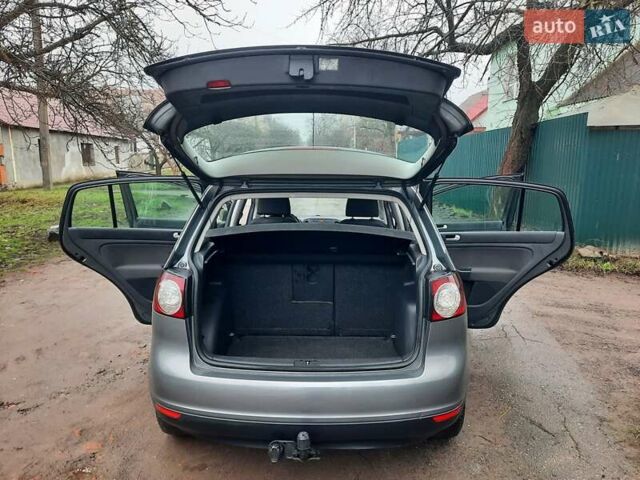 Сірий Фольксваген Golf Plus, об'ємом двигуна 1.6 л та пробігом 213 тис. км за 6750 $, фото 82 на Automoto.ua