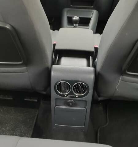 Сірий Фольксваген Golf Plus, об'ємом двигуна 1.6 л та пробігом 197 тис. км за 5400 $, фото 8 на Automoto.ua