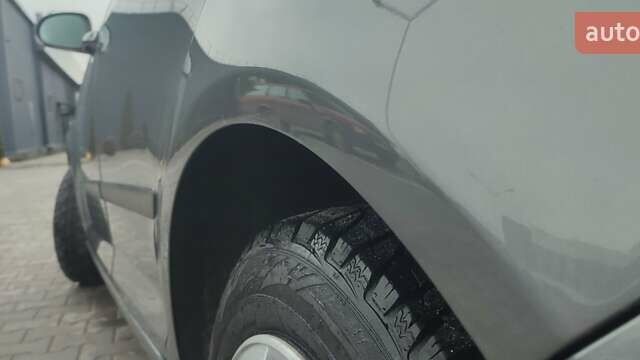 Сірий Фольксваген Golf Plus, об'ємом двигуна 1.6 л та пробігом 205 тис. км за 6200 $, фото 24 на Automoto.ua