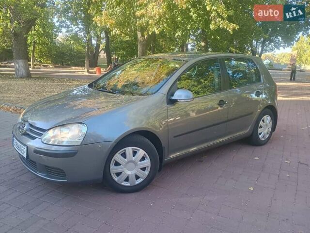 Фольксваген Гольф Плюс 2006 в Прилуках на Automoto.ua Серый Фольксваген Гольф Плюс, объемом двигателя 1.39 л и пробегом 212 тыс. км за 4700 $, фото 4 на Automoto.ua