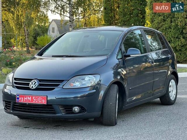 Сірий Фольксваген Golf Plus, об'ємом двигуна 0 л та пробігом 227 тис. км за 5999 $, фото 7 на Automoto.ua
