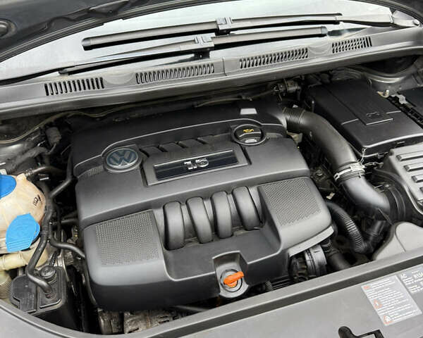 Фольксваген Гольф Плюс 2006 в Луцке на Automoto.ua Серый Фольксваген Гольф Плюс, объемом двигателя 1.6 л и пробегом 216 тыс. км за 4800 $, фото 9 на Automoto.ua