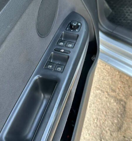 Фольксваген Гольф Плюс 2006 в Корсунь-Шевченковском на Automoto.ua Серый Фольксваген Гольф Плюс, объемом двигателя 1.6 л и пробегом 196 тыс. км за 5399 $, фото 1 на Automoto.ua