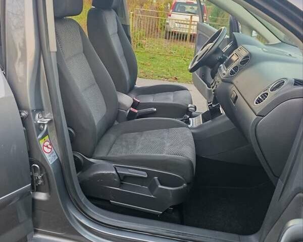 Сірий Фольксваген Golf Plus, об'ємом двигуна 1.6 л та пробігом 217 тис. км за 7400 $, фото 33 на Automoto.ua