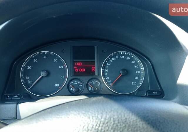 Сірий Фольксваген Golf Plus, об'ємом двигуна 1.4 л та пробігом 195 тис. км за 5100 $, фото 12 на Automoto.ua