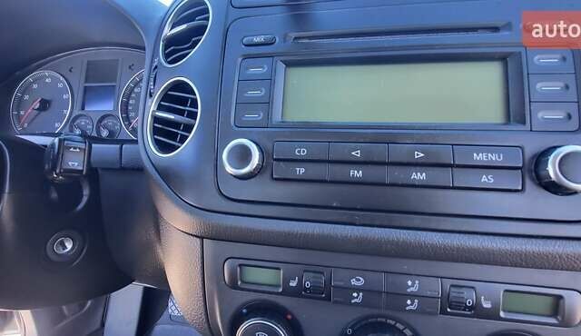 Сірий Фольксваген Golf Plus, об'ємом двигуна 1.6 л та пробігом 181 тис. км за 6200 $, фото 14 на Automoto.ua