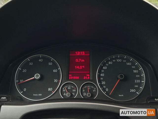 Серый Фольксваген Гольф Плюс, объемом двигателя 1.6 л и пробегом 237 тыс. км за 5499 $, фото 12 на Automoto.ua