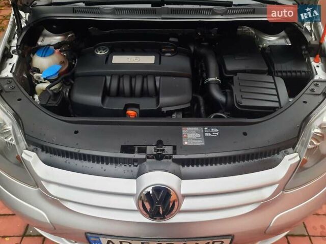 Серый Фольксваген Гольф Плюс, объемом двигателя 1.6 л и пробегом 112 тыс. км за 7300 $, фото 19 на Automoto.ua