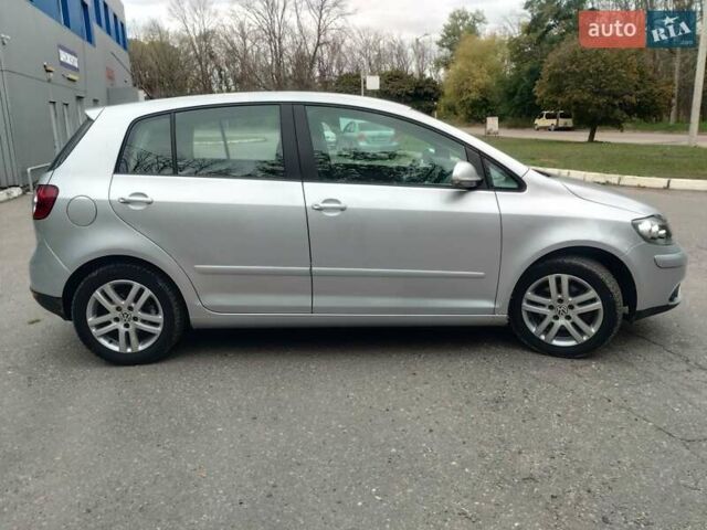 Сірий Фольксваген Golf Plus, об'ємом двигуна 1.6 л та пробігом 183 тис. км за 6600 $, фото 4 на Automoto.ua