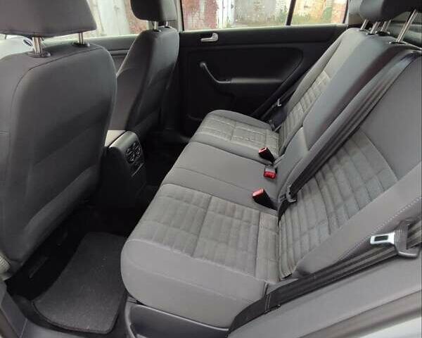 Серый Фольксваген Гольф Плюс, объемом двигателя 1.4 л и пробегом 193 тыс. км за 6400 $, фото 11 на Automoto.ua