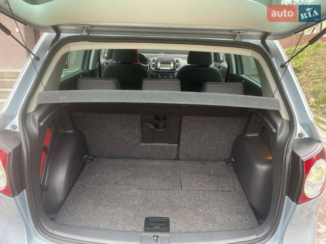 Серый Фольксваген Гольф Плюс, объемом двигателя 1.6 л и пробегом 198 тыс. км за 6900 $, фото 16 на Automoto.ua