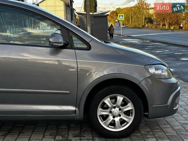 Серый Фольксваген Гольф Плюс, объемом двигателя 1.6 л и пробегом 223 тыс. км за 7499 $, фото 20 на Automoto.ua