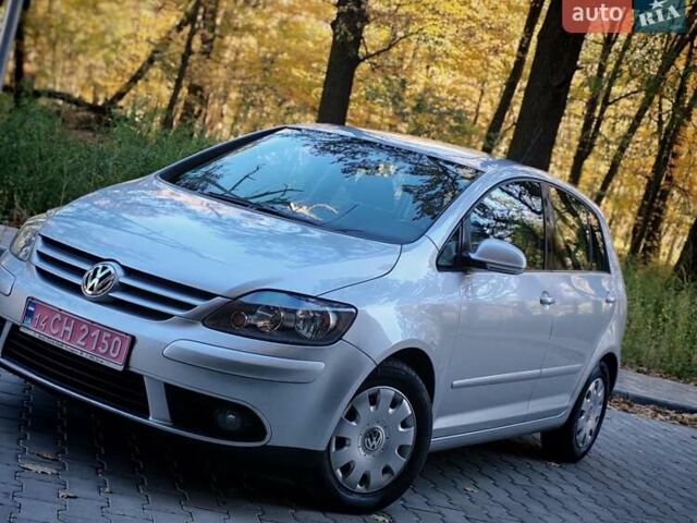 Серый Фольксваген Гольф Плюс, объемом двигателя 1.6 л и пробегом 181 тыс. км за 5599 $, фото 46 на Automoto.ua