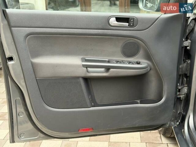 Сірий Фольксваген Golf Plus, об'ємом двигуна 1.9 л та пробігом 241 тис. км за 6600 $, фото 15 на Automoto.ua