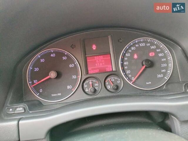 Серый Фольксваген Гольф Плюс, объемом двигателя 1.6 л и пробегом 106 тыс. км за 7300 $, фото 32 на Automoto.ua