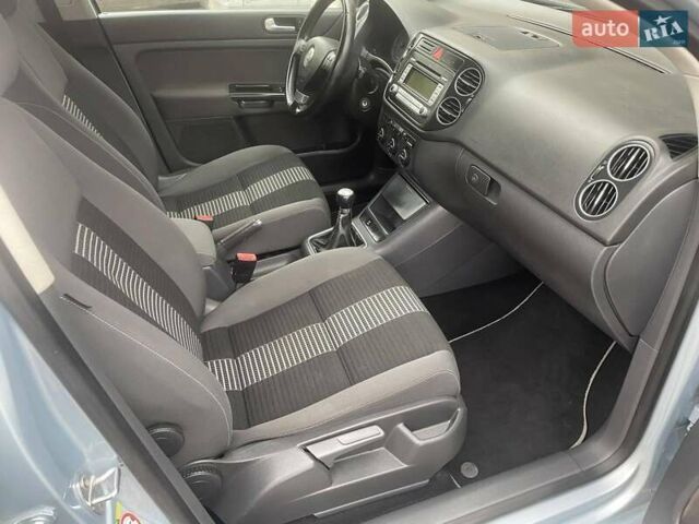 Серый Фольксваген Гольф Плюс, объемом двигателя 1.6 л и пробегом 198 тыс. км за 6900 $, фото 29 на Automoto.ua