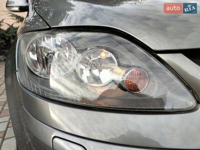 Серый Фольксваген Гольф Плюс, объемом двигателя 1.6 л и пробегом 106 тыс. км за 7300 $, фото 23 на Automoto.ua