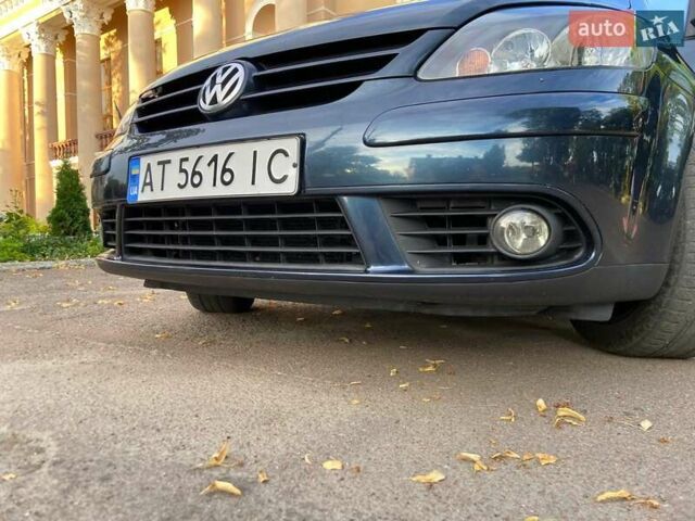 Серый Фольксваген Гольф Плюс, объемом двигателя 1.6 л и пробегом 197 тыс. км за 6300 $, фото 7 на Automoto.ua