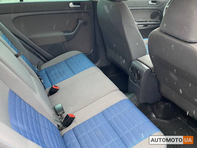 Серый Фольксваген Гольф Плюс, объемом двигателя 1.4 л и пробегом 227 тыс. км за 6300 $, фото 27 на Automoto.ua