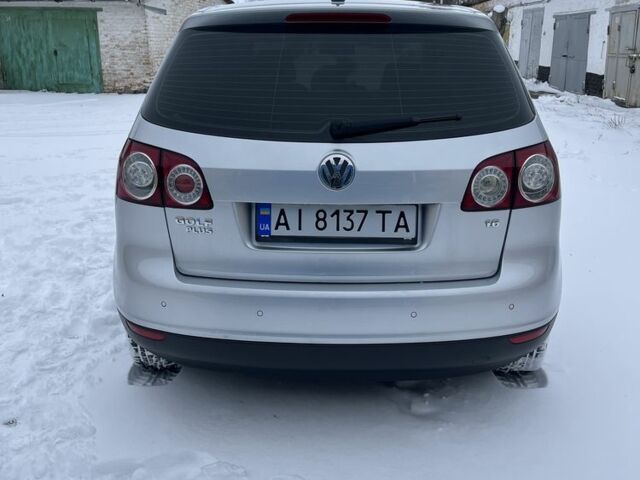 Серый Фольксваген Гольф Плюс, объемом двигателя 1.6 л и пробегом 172 тыс. км за 5700 $, фото 5 на Automoto.ua