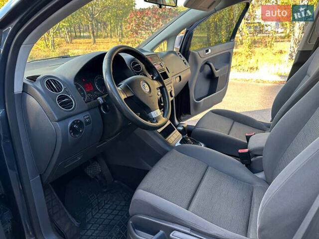 Фольксваген Гольф Плюс 2007 в Днепре (Днепропетровске) на Automoto.ua Серый Фольксваген Гольф Плюс, объемом двигателя 1.6 л и пробегом 233 тыс. км за 7299 $, фото 11 на Automoto.ua