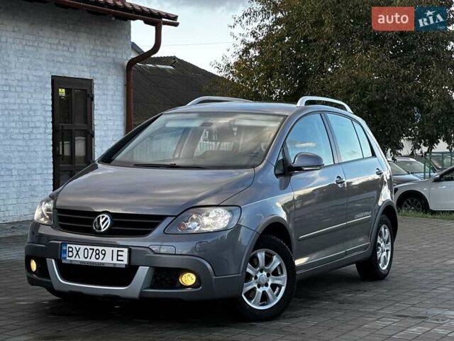 Серый Фольксваген Гольф Плюс, объемом двигателя 1.6 л и пробегом 223 тыс. км за 7499 $, фото 25 на Automoto.ua