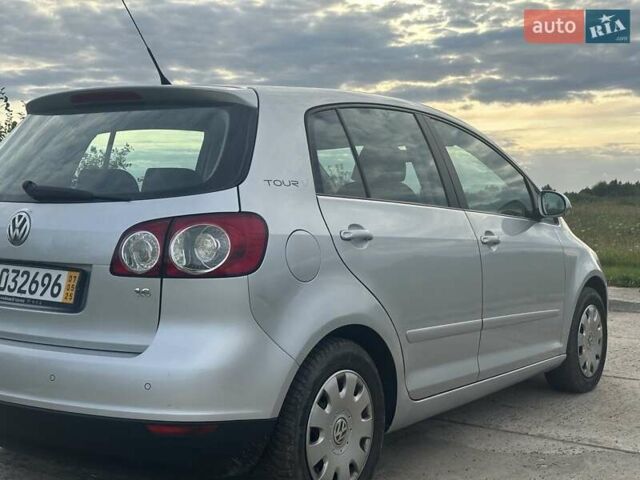 Сірий Фольксваген Golf Plus, об'ємом двигуна 0 л та пробігом 190 тис. км за 6450 $, фото 7 на Automoto.ua