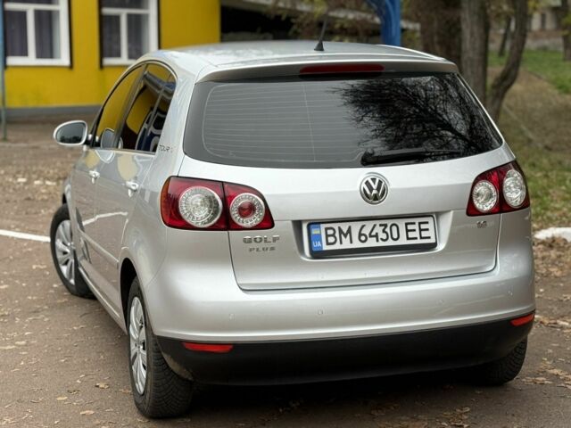 Серый Фольксваген Гольф Плюс, объемом двигателя 1.6 л и пробегом 247 тыс. км за 6200 $, фото 3 на Automoto.ua