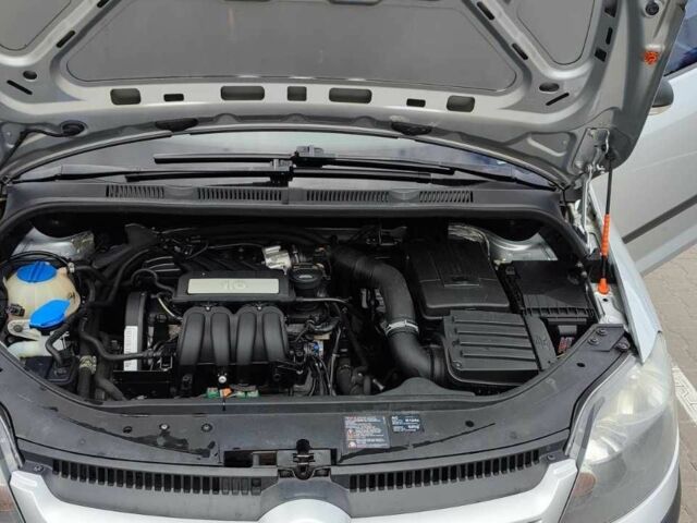 Фольксваген Гольф Плюс 2007 в Чернигове на Automoto.ua Серый Фольксваген Гольф Плюс, объемом двигателя 1.6 л и пробегом 240 тыс. км за 5999 $, фото 8 на Automoto.ua